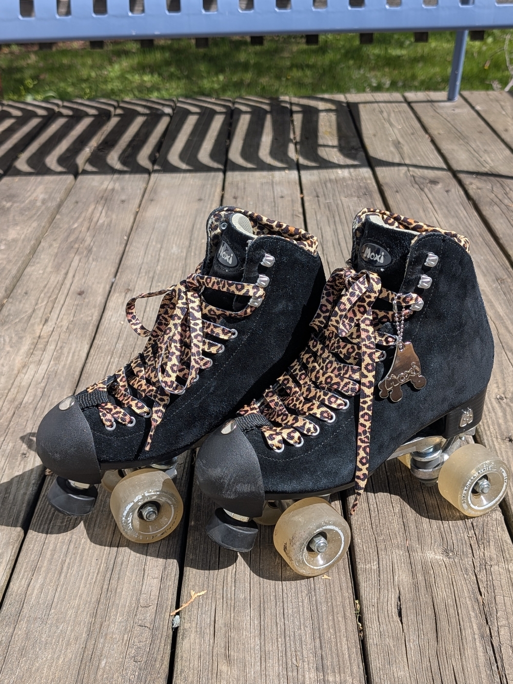 Moxi Panther Black Suede Roller Skates with Leopard Laces Size 7